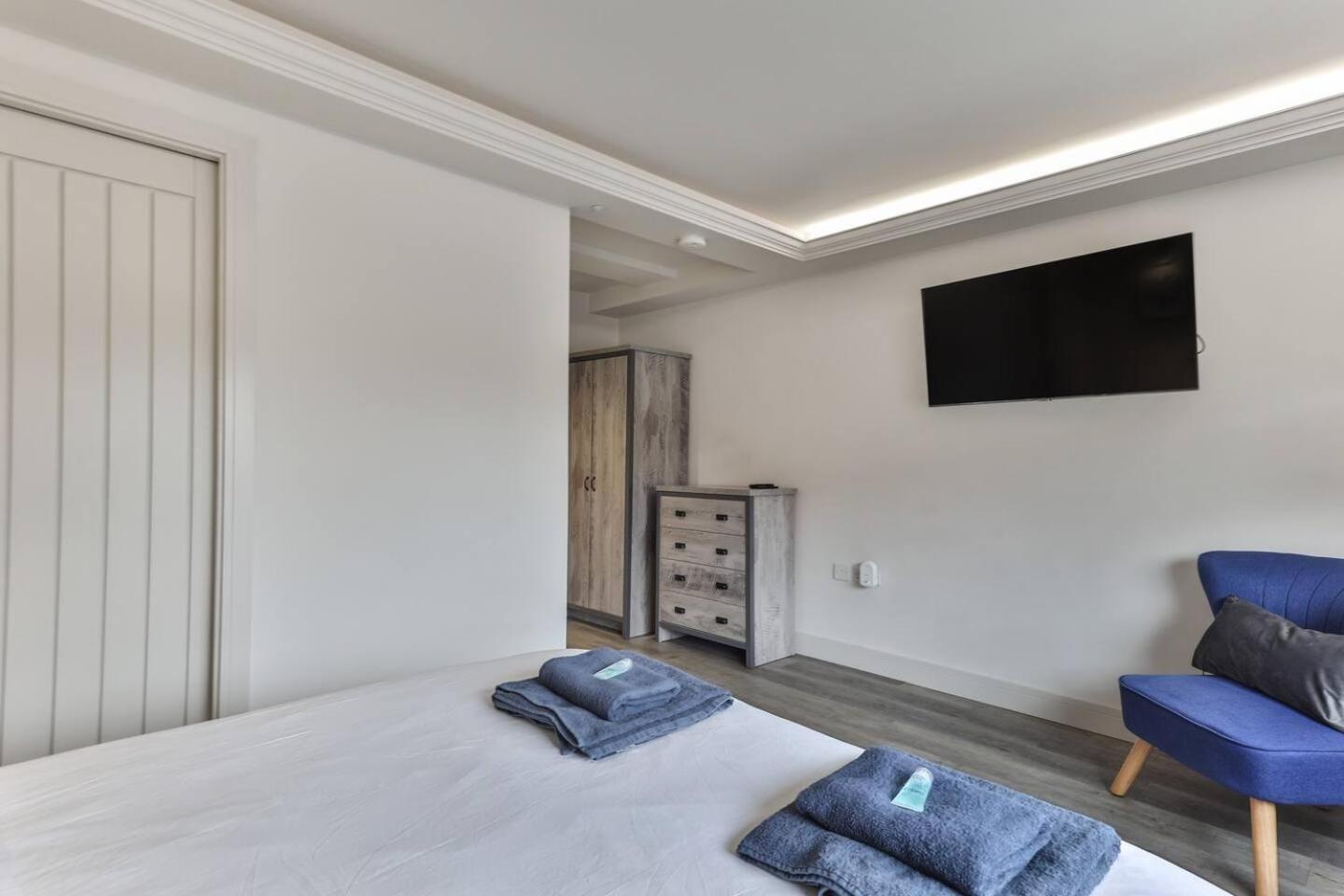 Spacious, Modern 2 Bed Apartment With Ensuites Sheffield Esterno foto